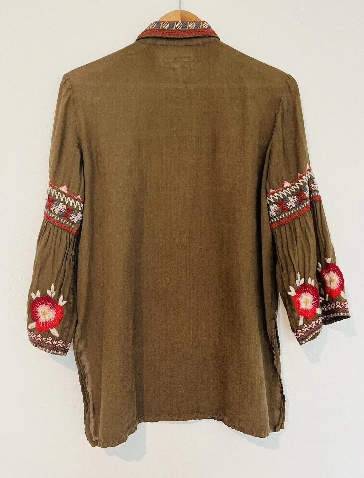 JOHNNY WAS WORKSHOP Floral Embroidered Tunic Shirt Green Bell Sleeve Boho