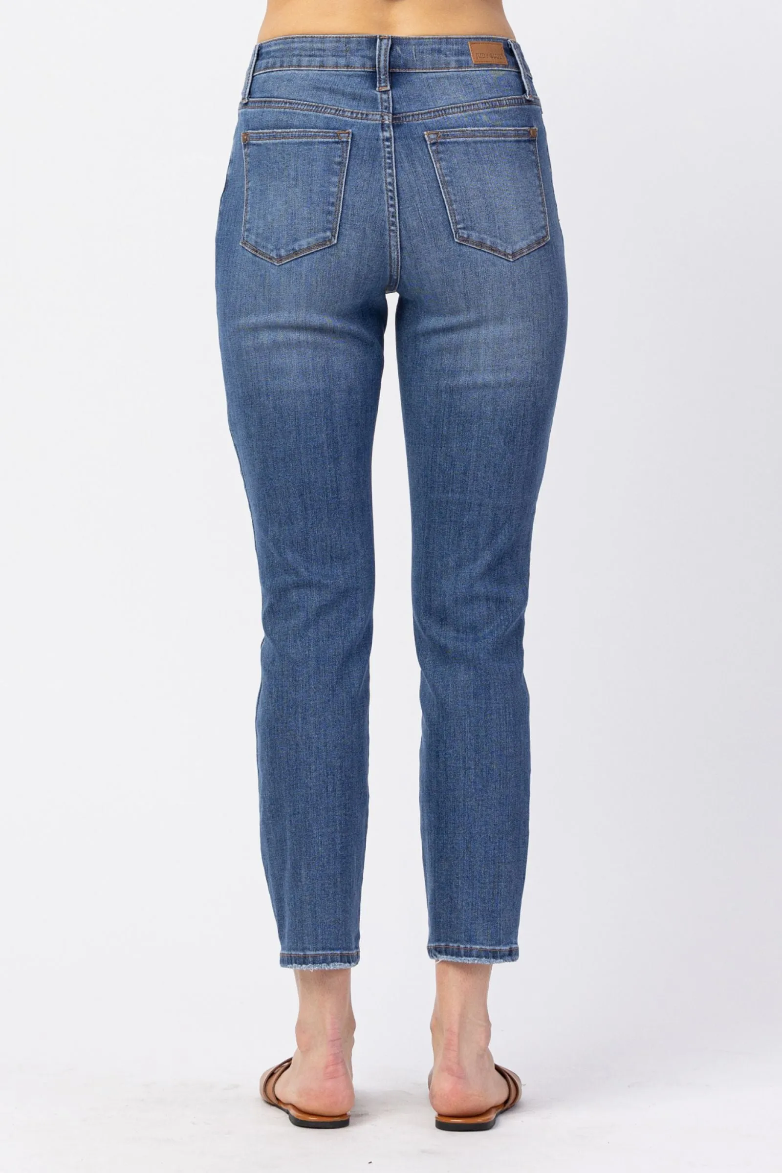 Judy Blue | Mia | Medium Wash High Rise Slim Jeans