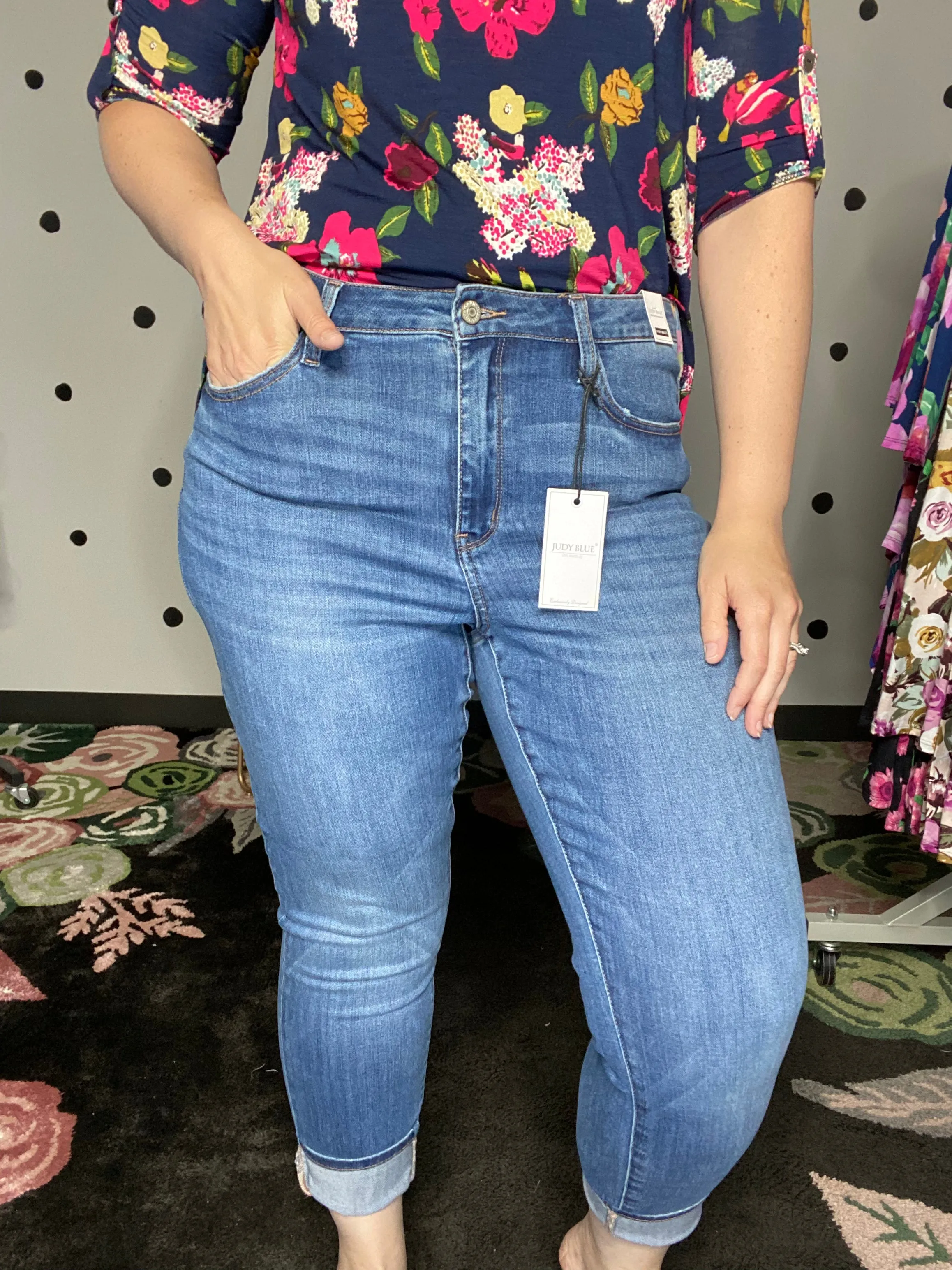 Judy Blue | Mia | Medium Wash High Rise Slim Jeans
