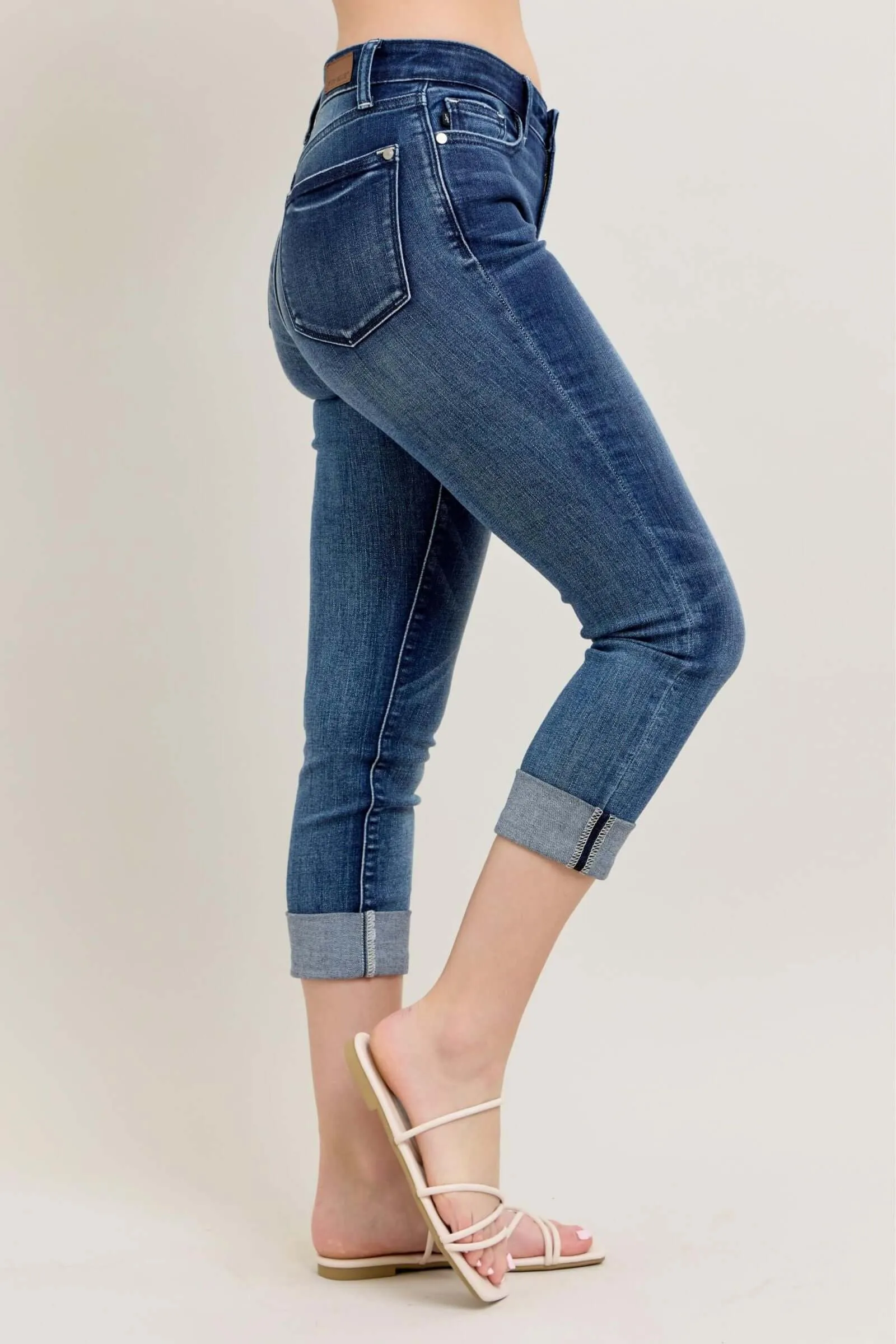 Judy "Midnight Charm" Cuffed Capri Jeans
