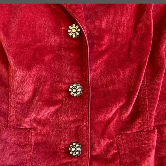 Kikit Jeans burgundy/ red jacket. Cute button detailing.