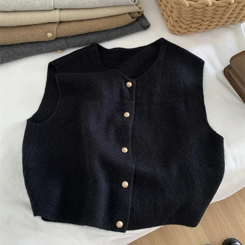 Lily | Knitted Waistcoat for Perfect Layering