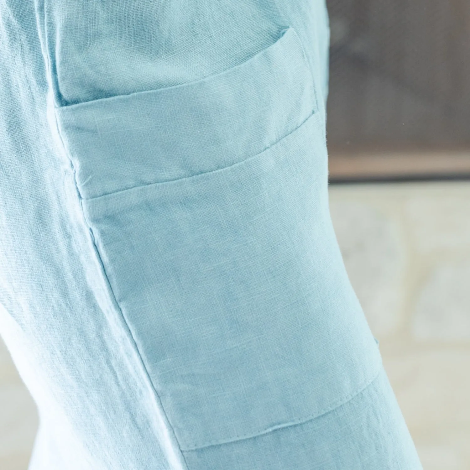 Linen Capri w/2 Large Open Pockets