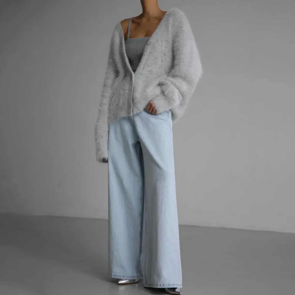 Luna | Elegant Spring Cardigan