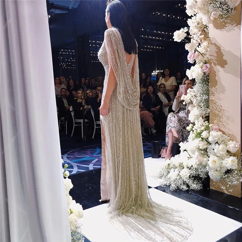 Luxury Champagne V-neck Sexy Evening Gowns 2021 Diamond Bead Sleeveless Mermaid Formal Dress AW70301