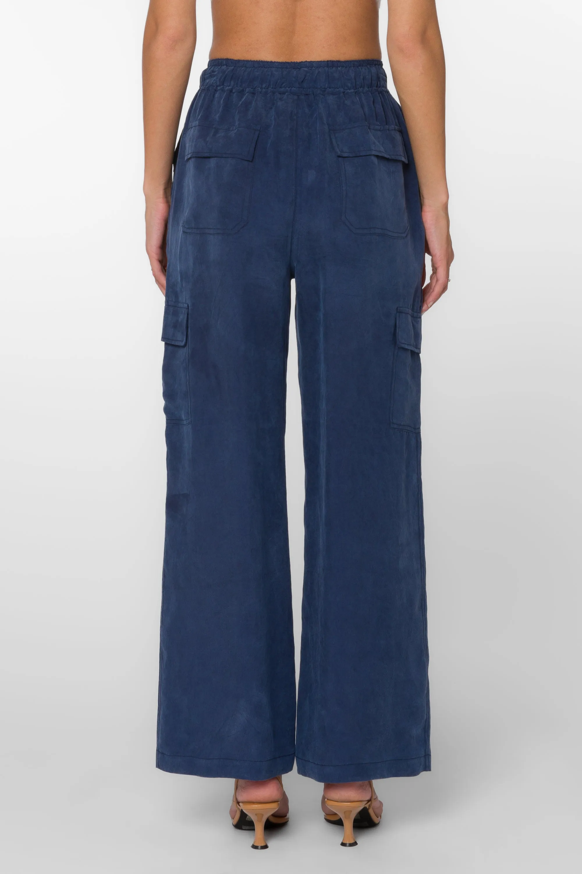 Lynlee Navy Pants