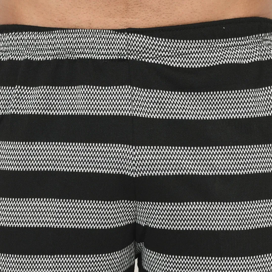 Mack Jonney Regular Fit Black 3/4th Capri For Men's