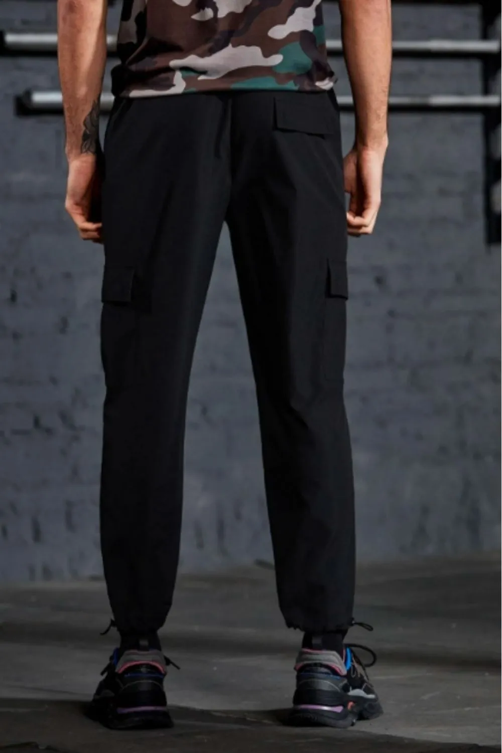 Men Flap Pocket Cargo Trousers