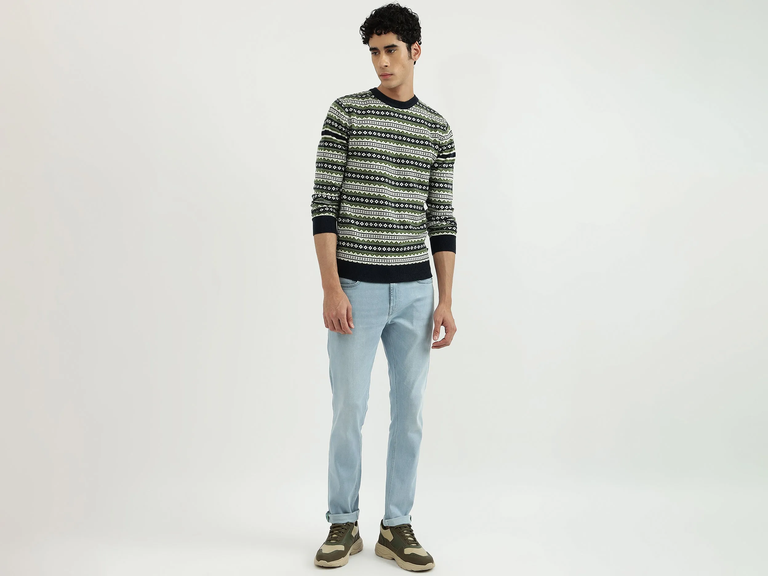 Men Patterned Round Neck Sweater