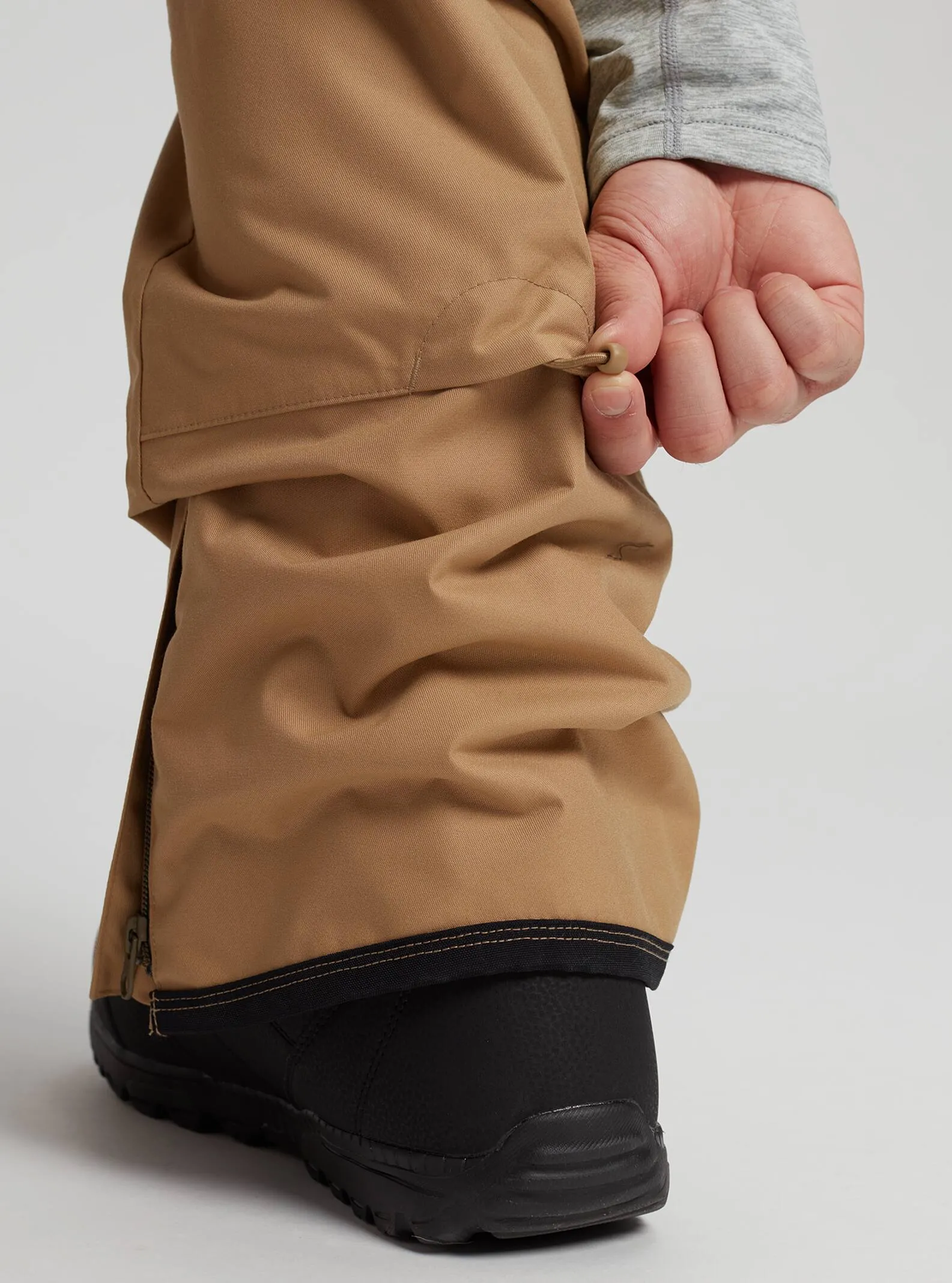 Men's Cargo 2L Pants (Regular Fit)