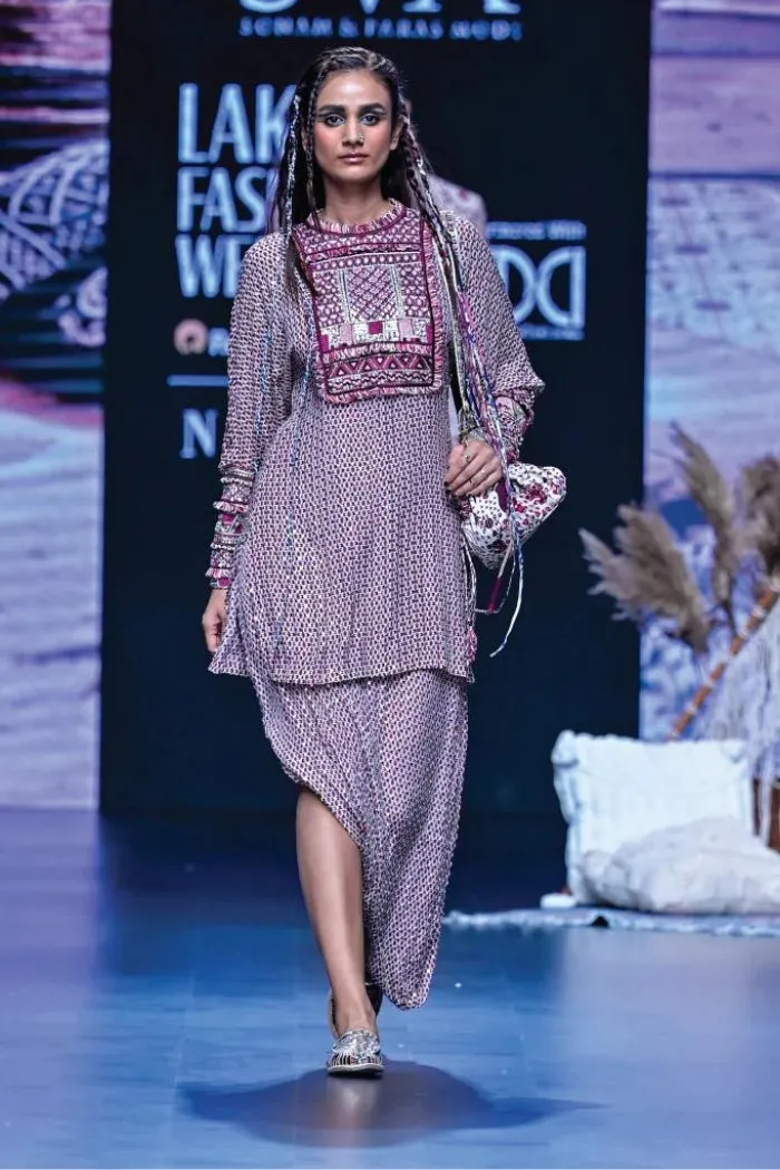 MERLOT GEOMETRIC PRINTED TUNIC SET
