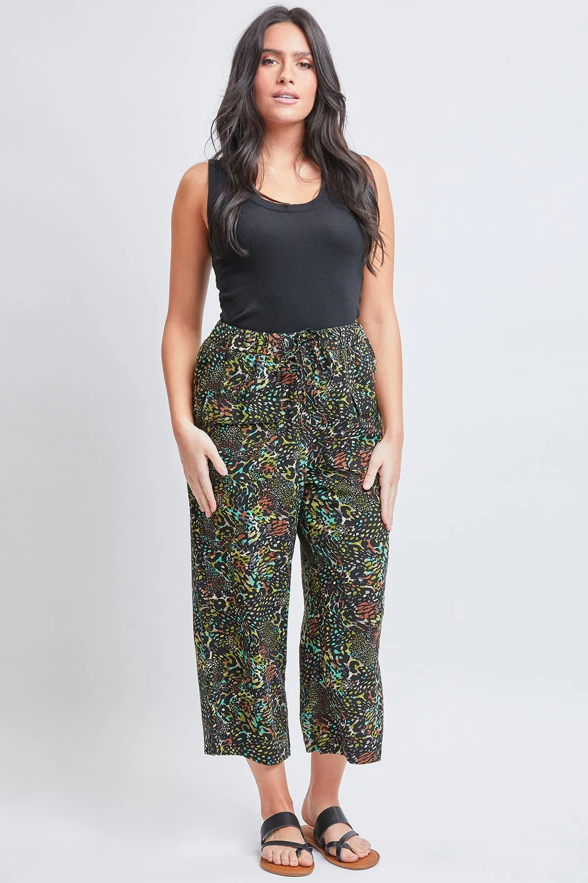 Missy Lifestyle Pull-On Capri With Flap Patch Pocket, Pack of 6