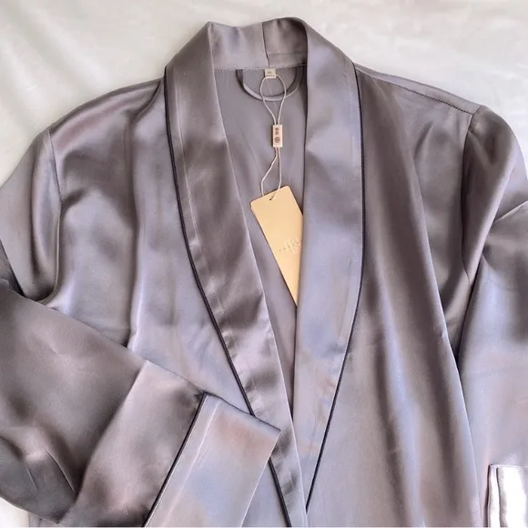 MULBERRY SILK WRAP PAJAMA TOP LONG SLEEVE BED JACKET Pewter Gray XL