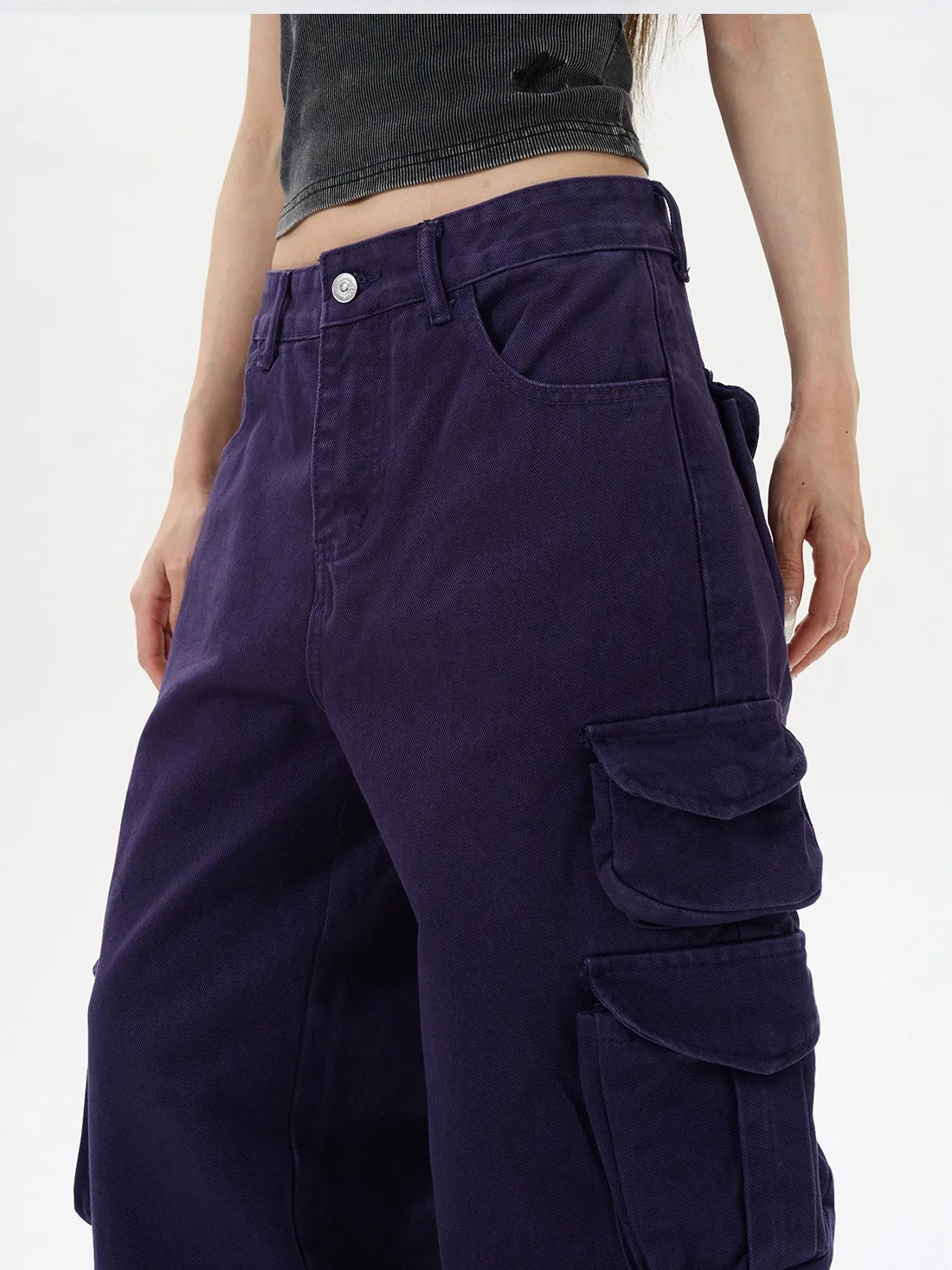 Multi-Pocket Distressed Cargo Pants