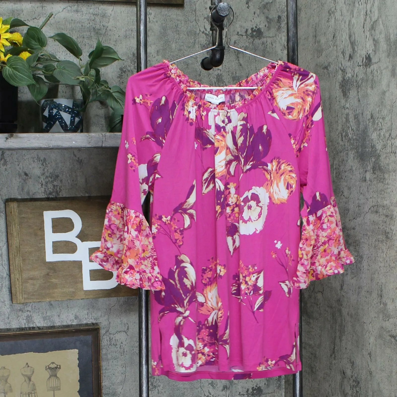 NWT Susan Graver Printed Liquid Knit Tunic With. A352213-Reg Small