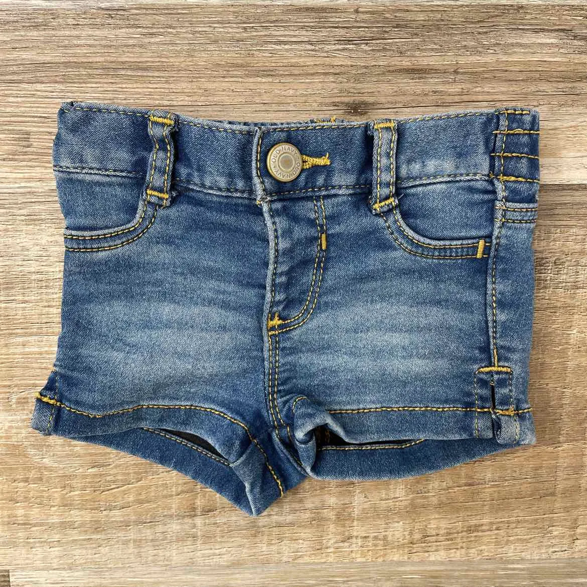 Old Navy SHORTS