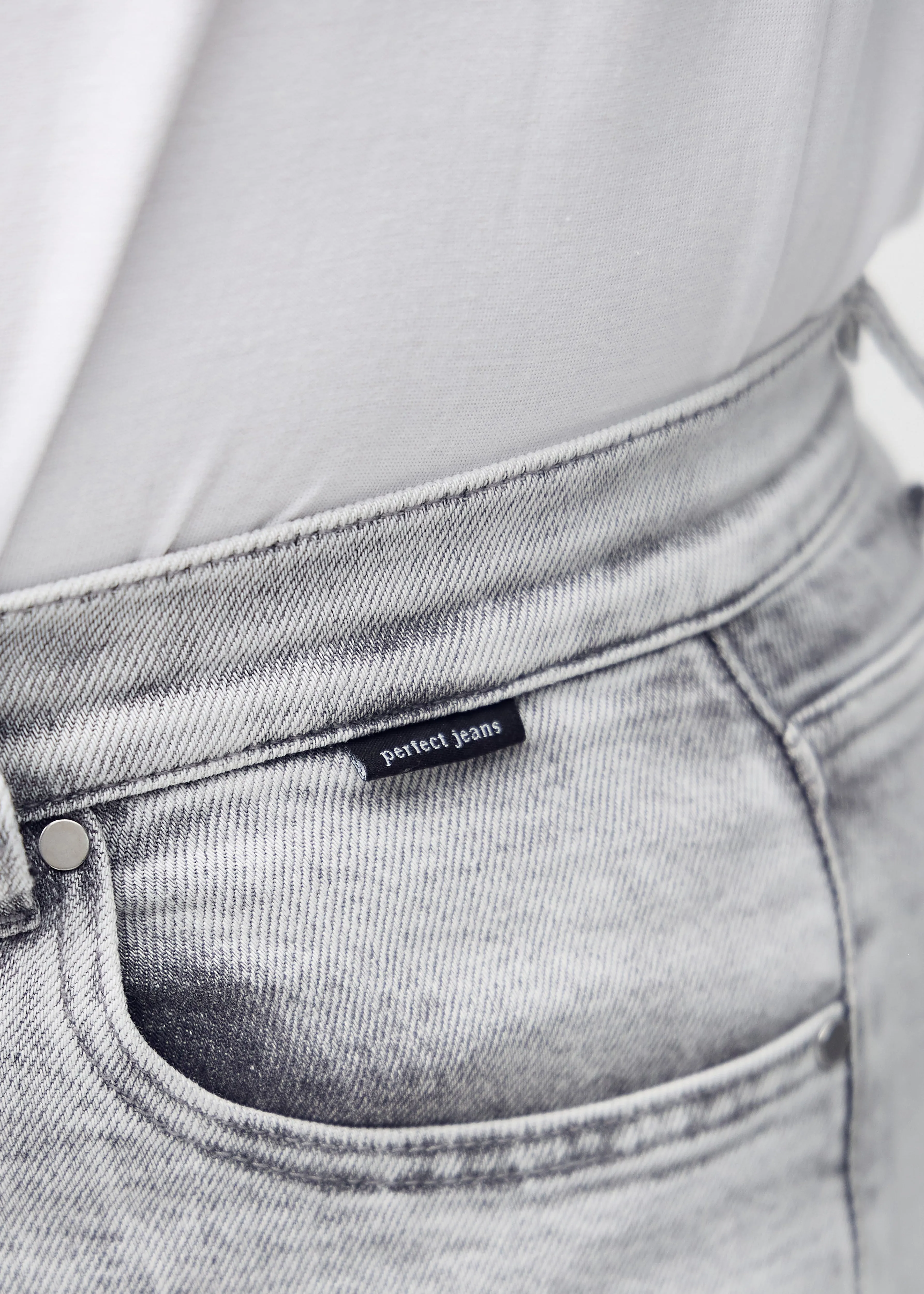 Perfect Capris - Regular - Ashes™