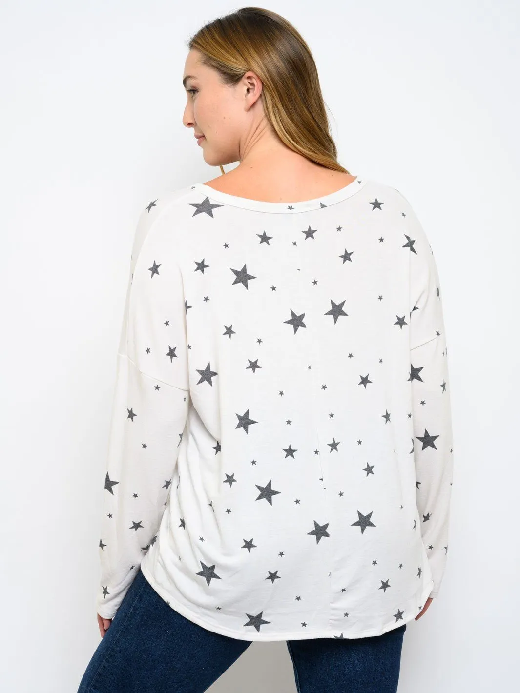 PLUS SIZE LONG SLEEVE STARS PRINT TOP