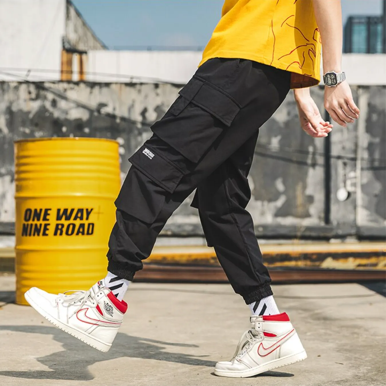 "CGO" Pantalon Cargo Beige à poches Streetwear - URB1™