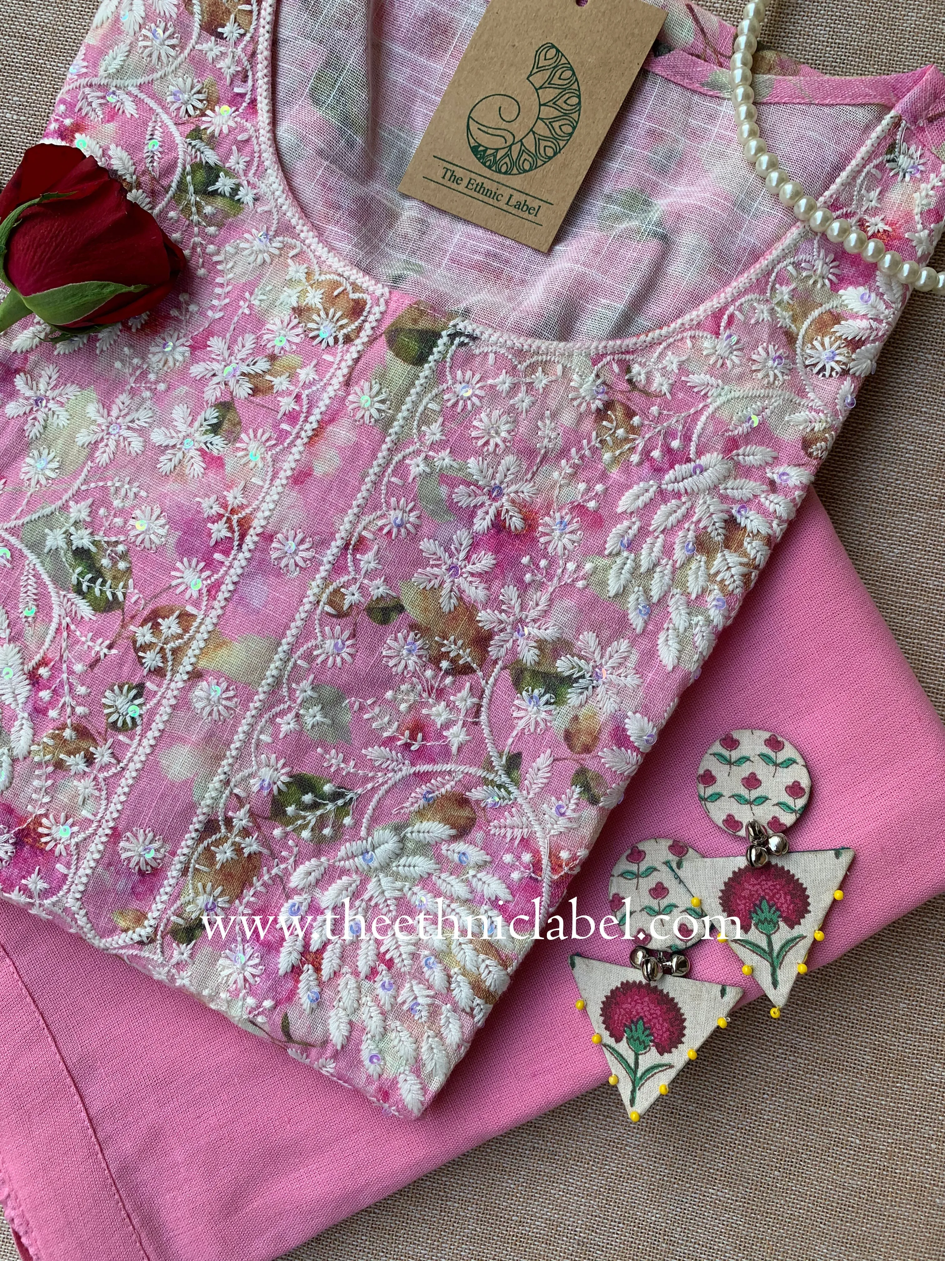 "Panaah" Chikankari Kurta with Pants (2pc)