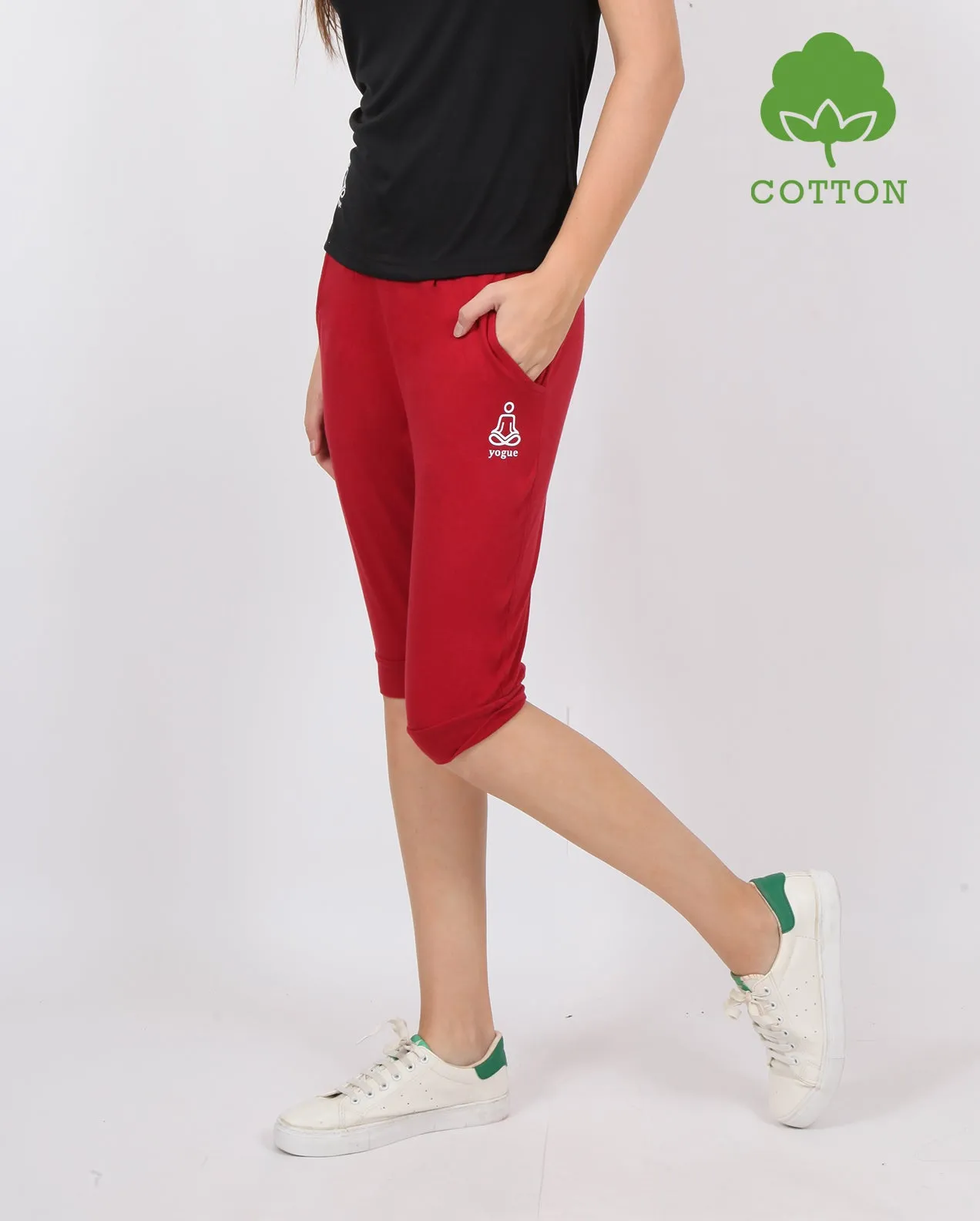 Red Knee-Fit Capris