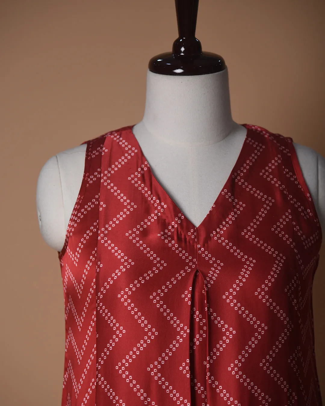 Red Ready-To-Wear Satin Silk Sleevless Tunic