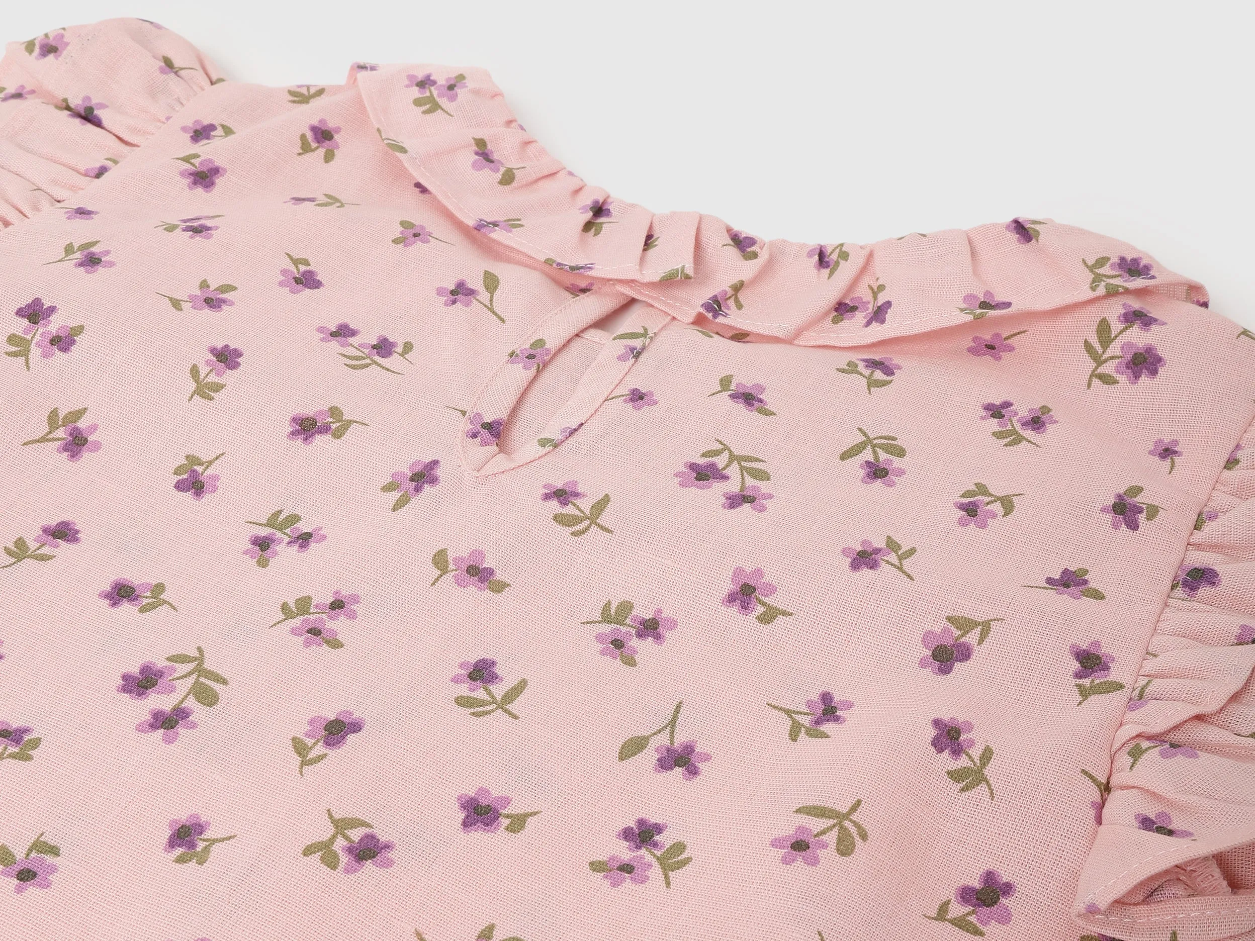 Regular Fit Round Neck Floral Print Tops