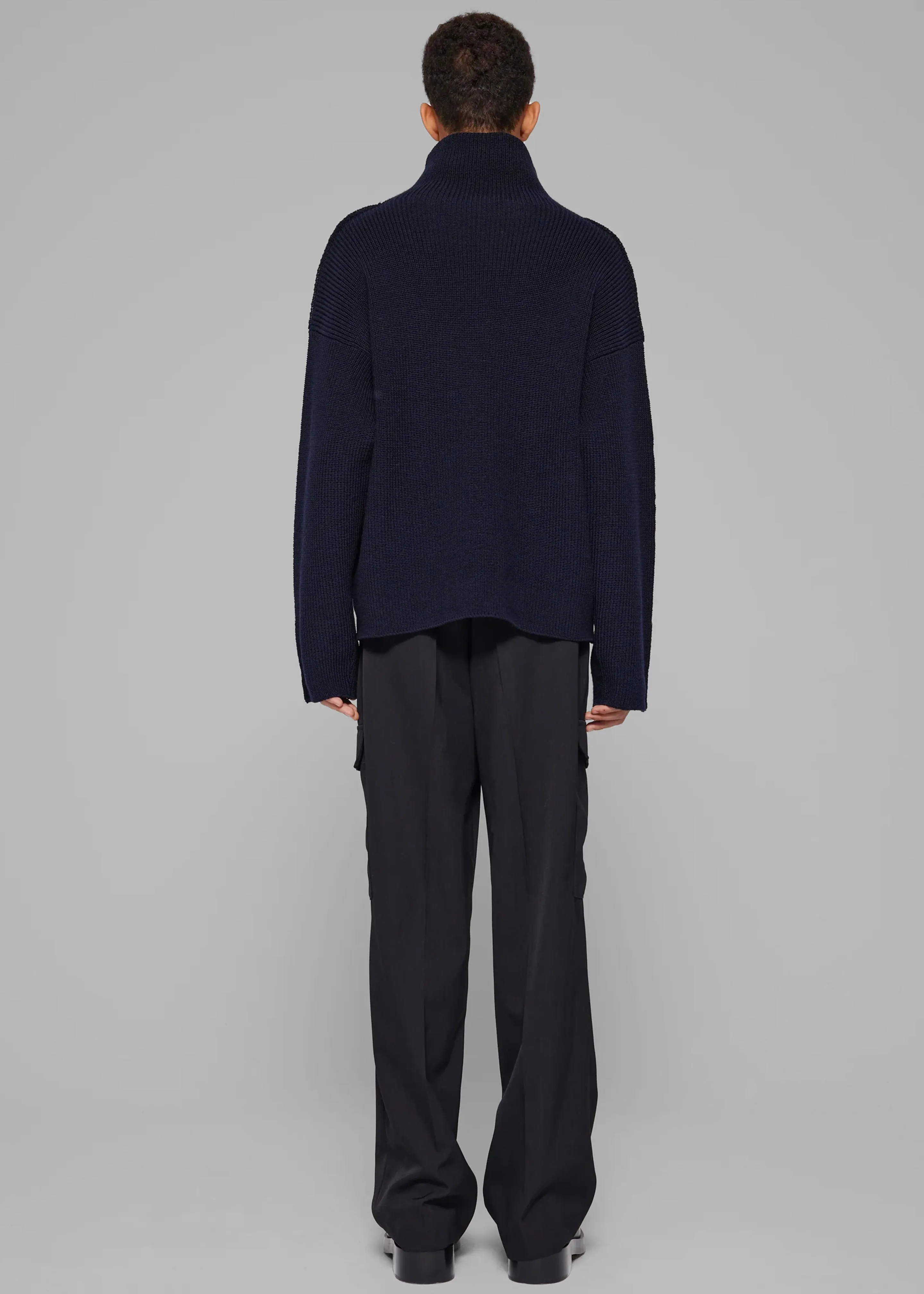 Róhe Turtleneck Seam-Detail Sweater - Navy