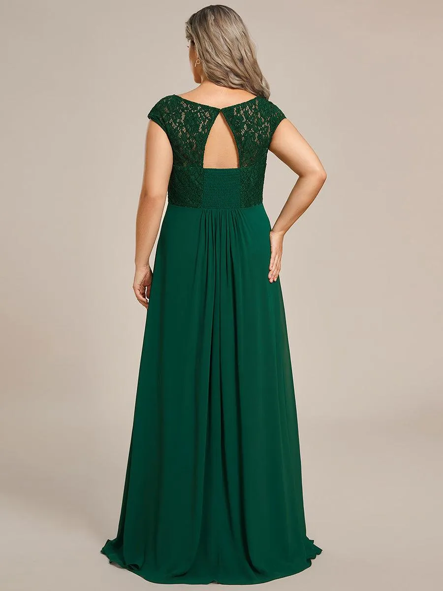 Robe de Soirée en Dentelle à Taille Empire de Grande Taille