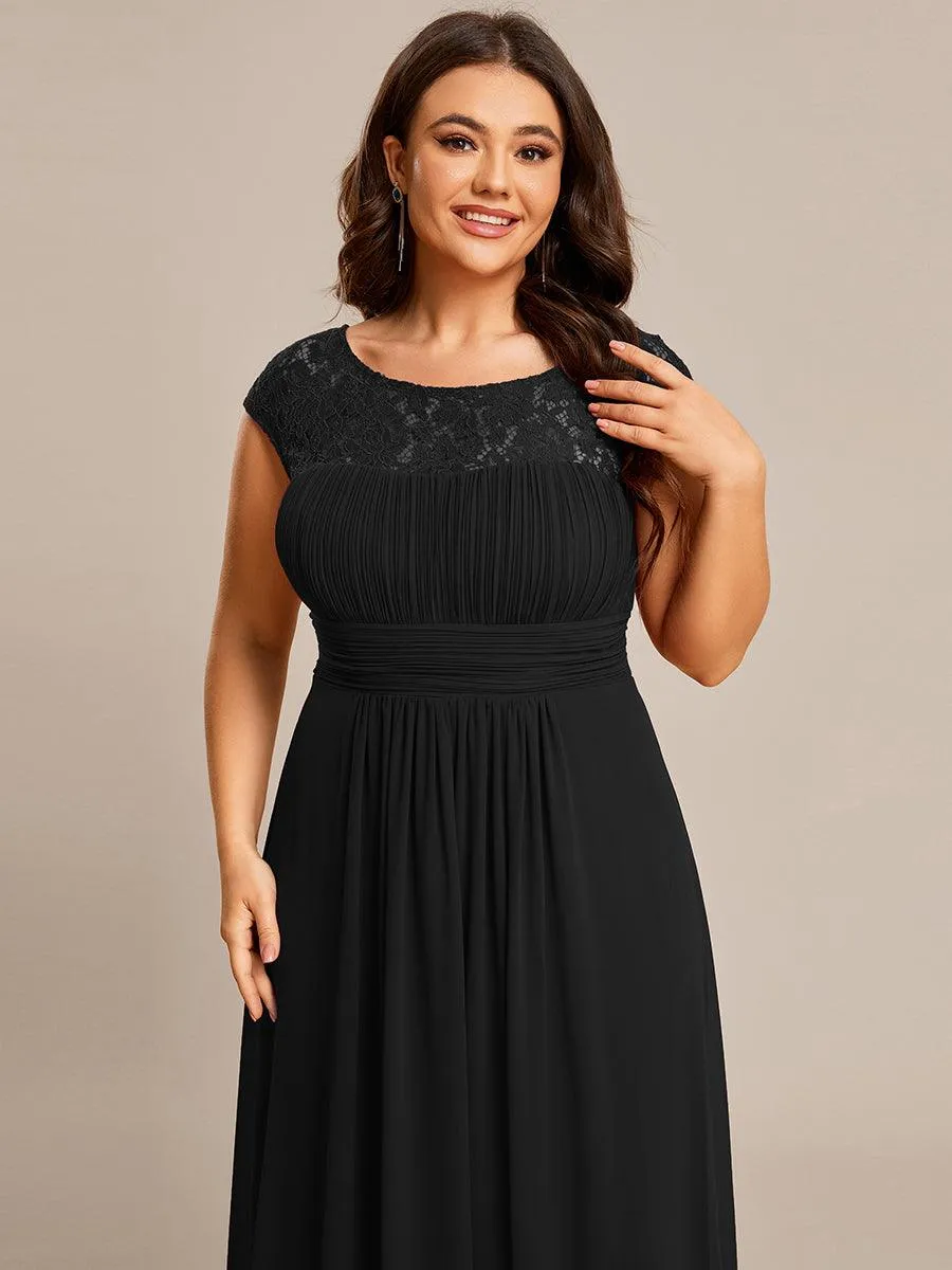 Robe de Soirée en Dentelle à Taille Empire de Grande Taille