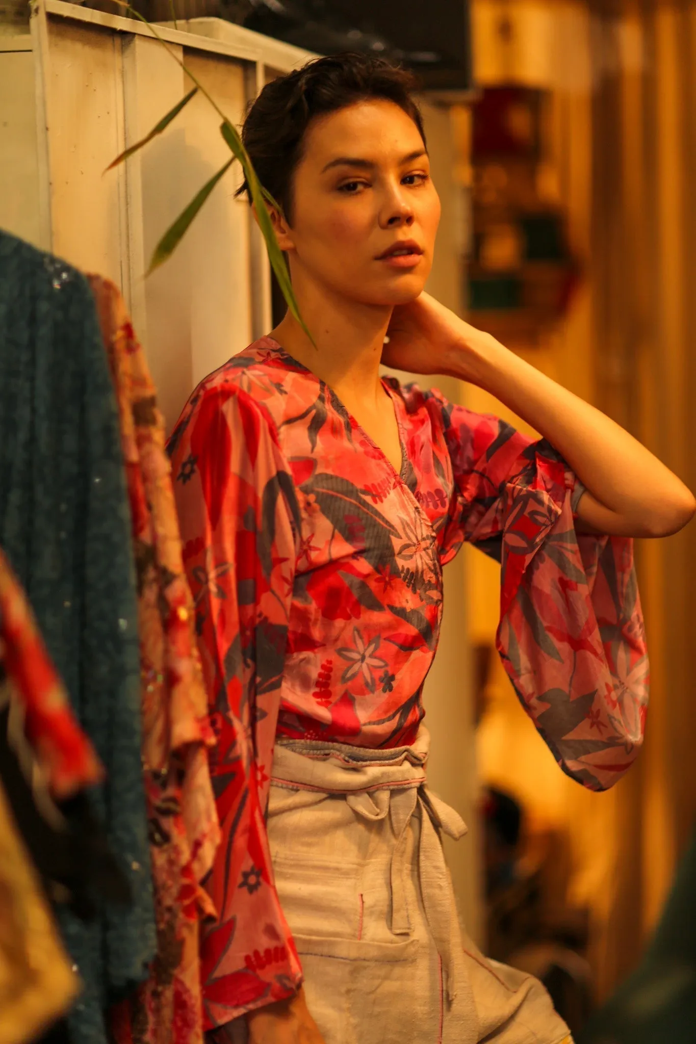 SILK WRAP TOP AURELIA PINK JUNGLE