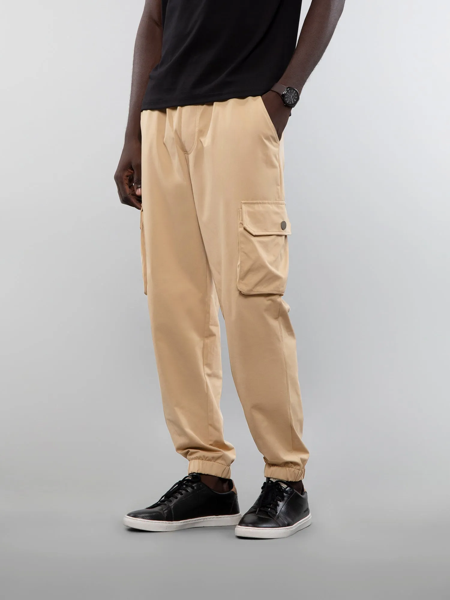 Six pocket cargo pants