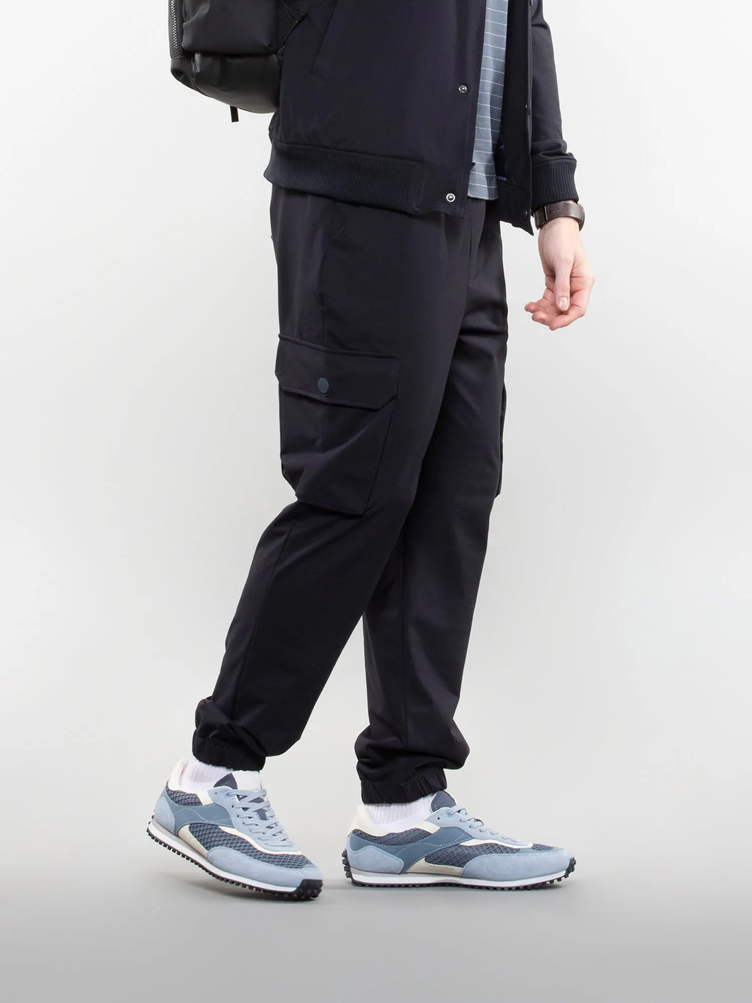 Six pocket cargo pants