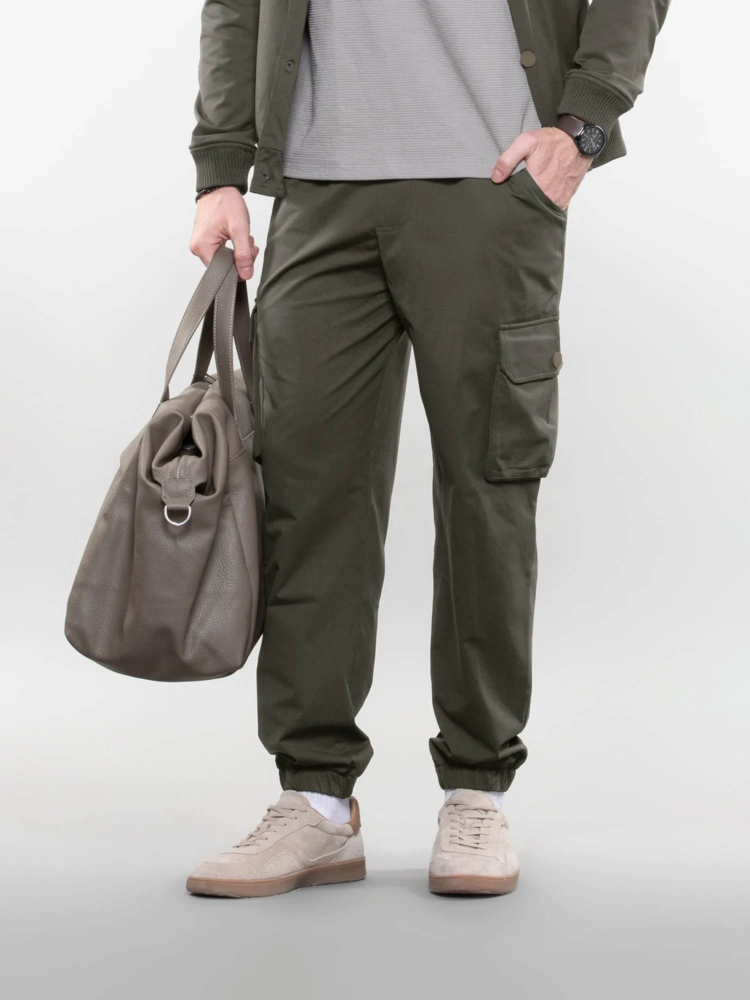 Six pocket cargo pants