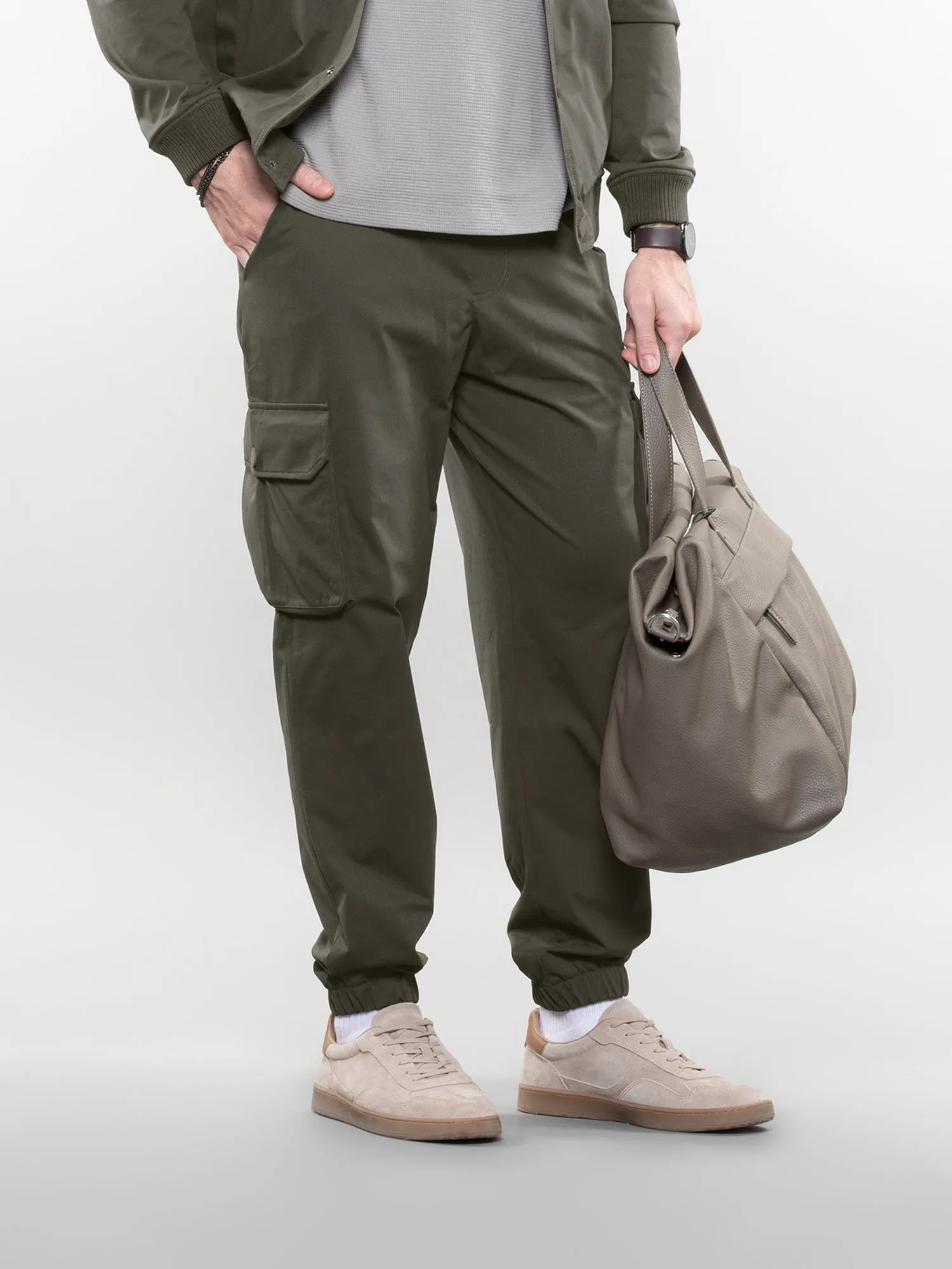 Six pocket cargo pants