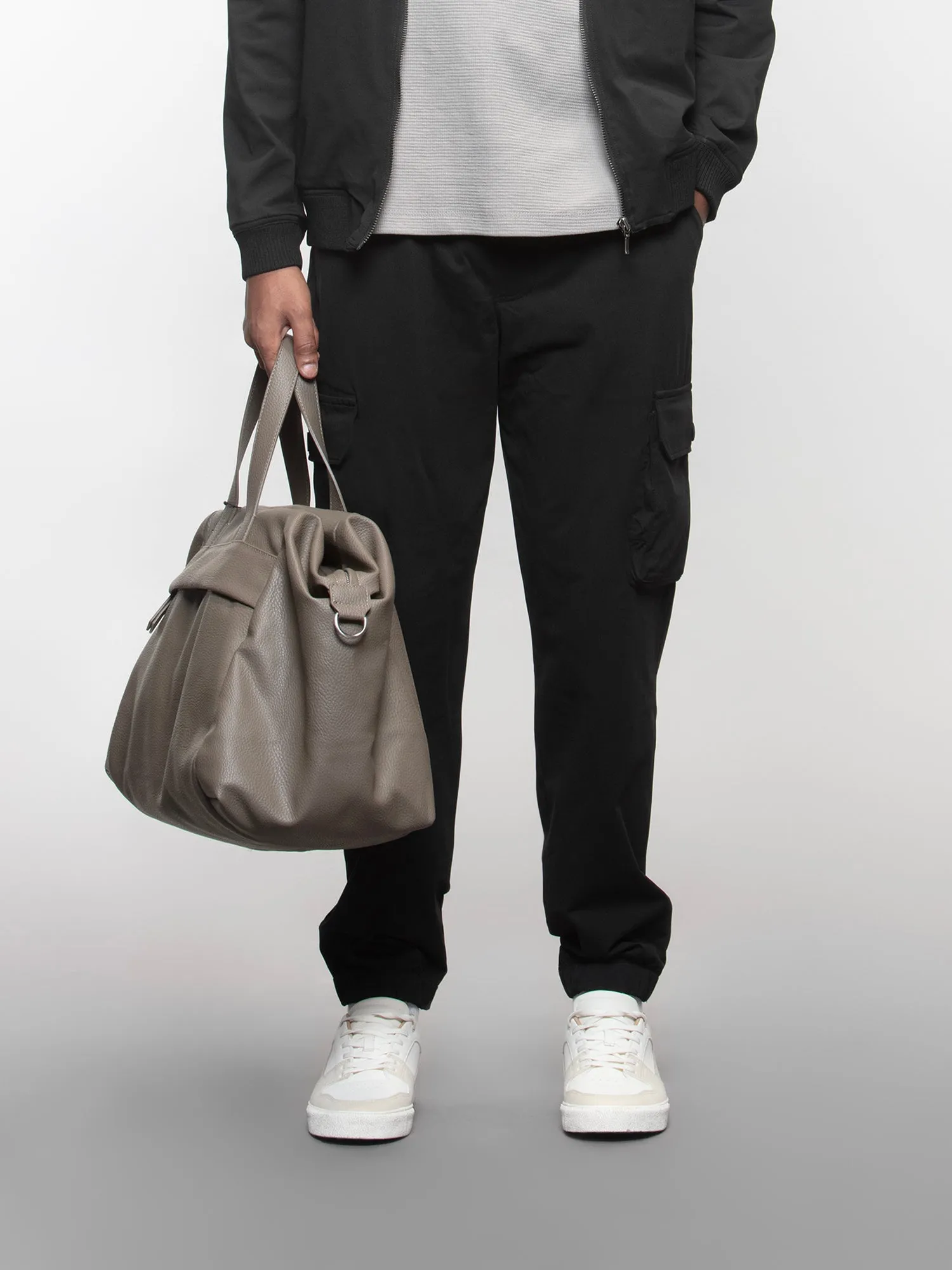 Six pocket cargo pants