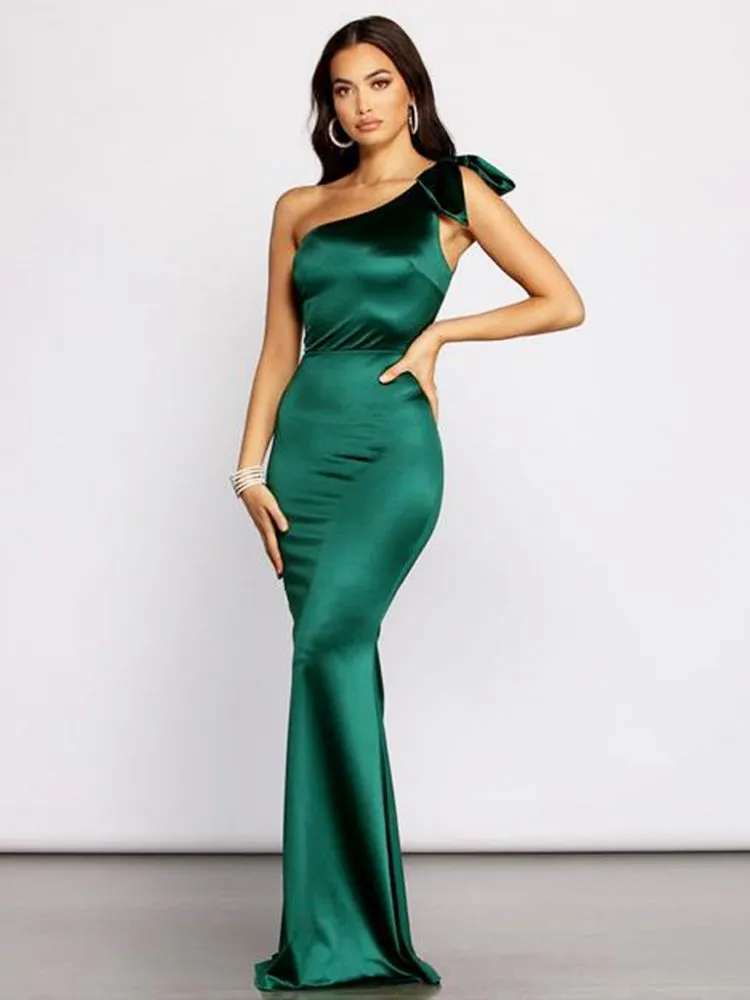Sleeveless One Shoulder Dress