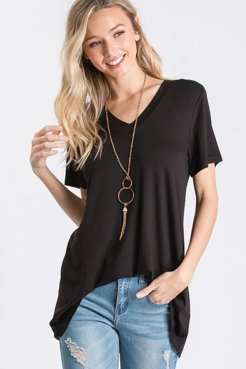 SOLID BLACK TEE