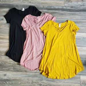 Solid Lattice V-Neck Round Hem Tunic