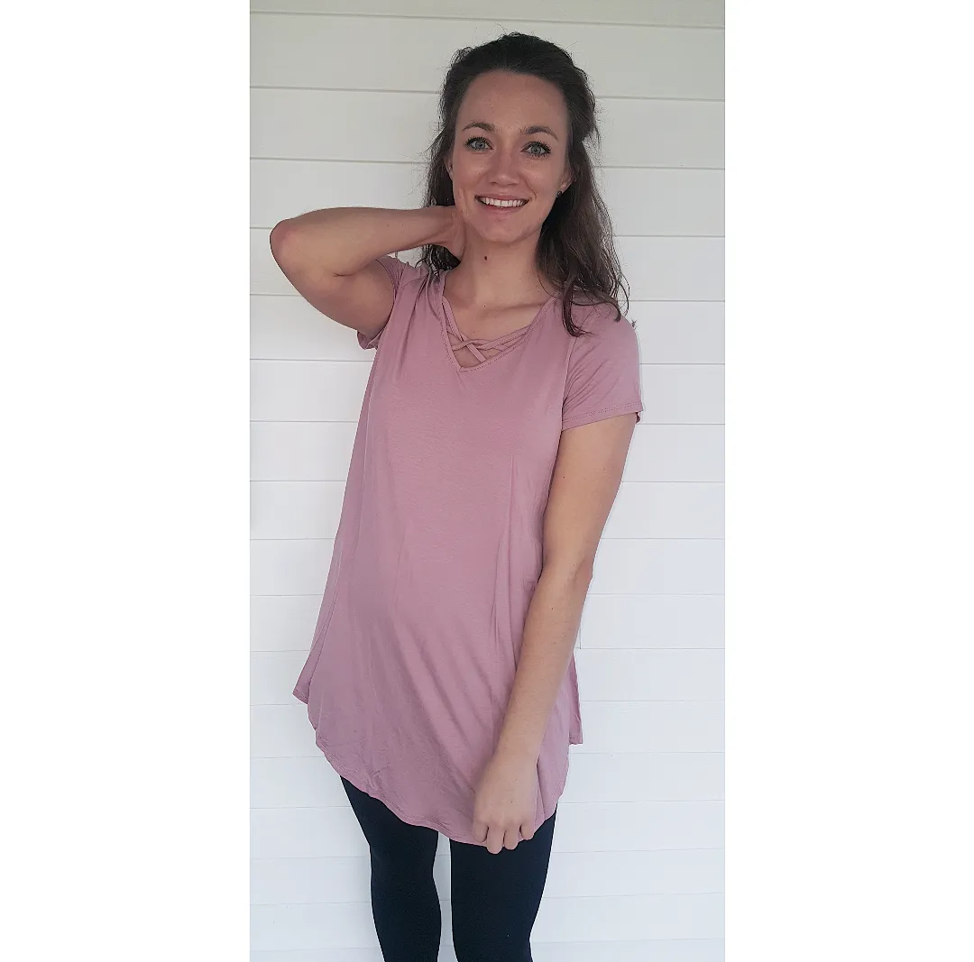 Solid Lattice V-Neck Round Hem Tunic