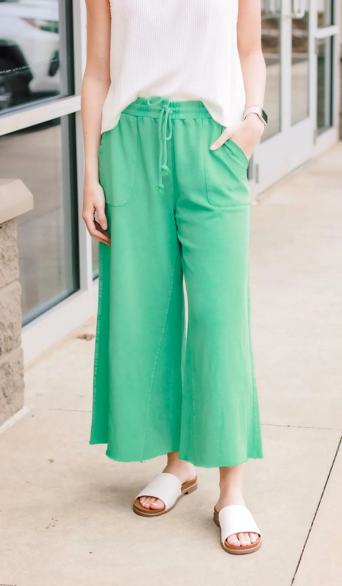 Speak Now Wide Leg Pants in Evergreen