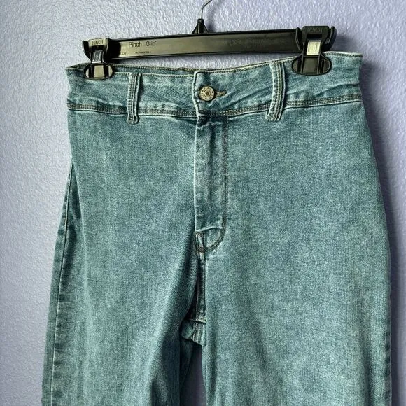 Stone Wash Wide Leg Jeans Light Wash High Waisted Capris Western 70s Retro Flare