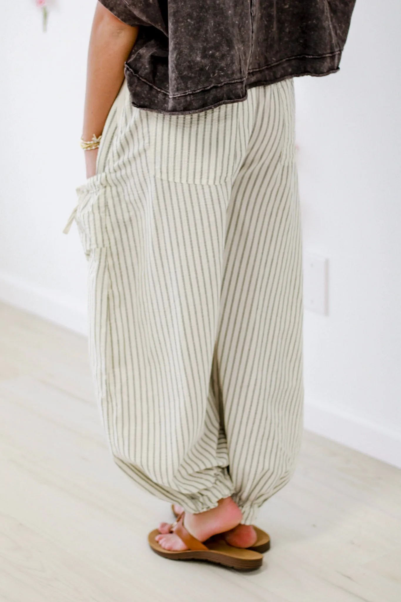 Take a Jog Striped Pants in Oatmeal