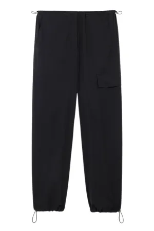 The Freestyle Cargo | Black Night