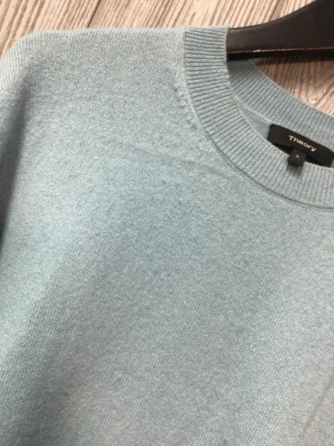 Theory cashmere Sweater Size Small