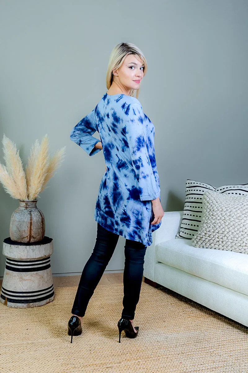 Tie Dye Relaxed Fit Long Sleeve Scoop Neck T-Shirt Top with Asymmetrical Hem (FK172238)