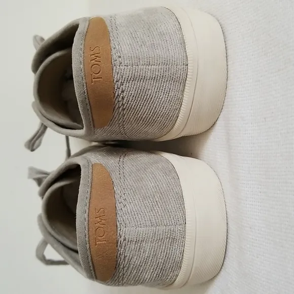 Toms Carlo Mens Low Top Sneaker Corduroy