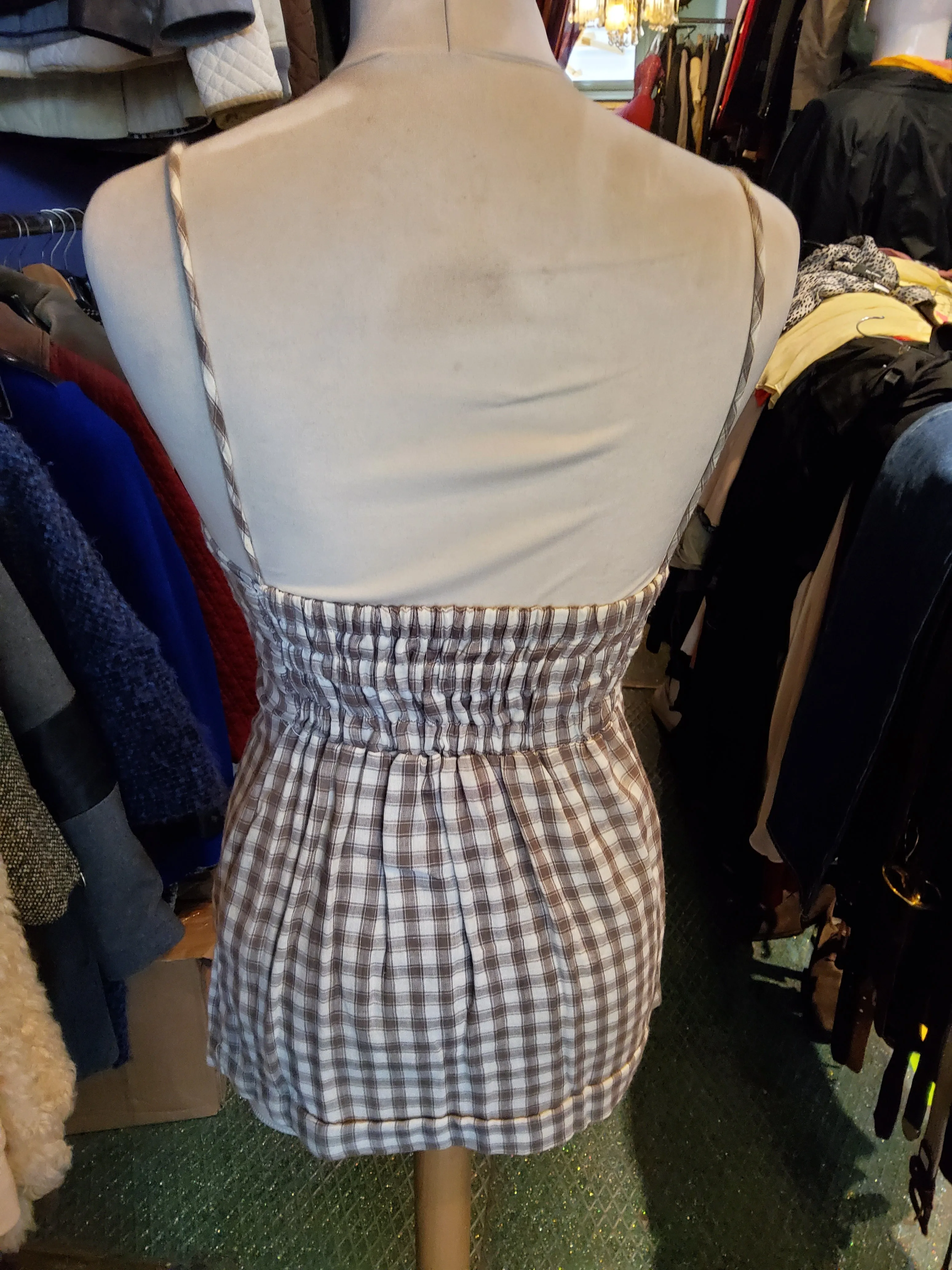 Tops women