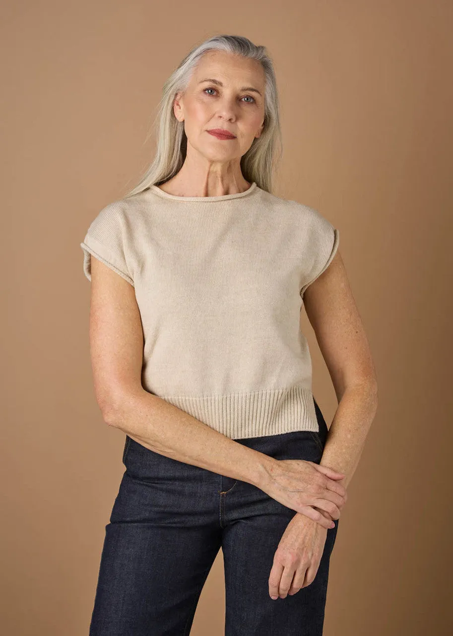UIMI ‘Agnes’ Australian Merino Jersey Vest with Splits - Antique
