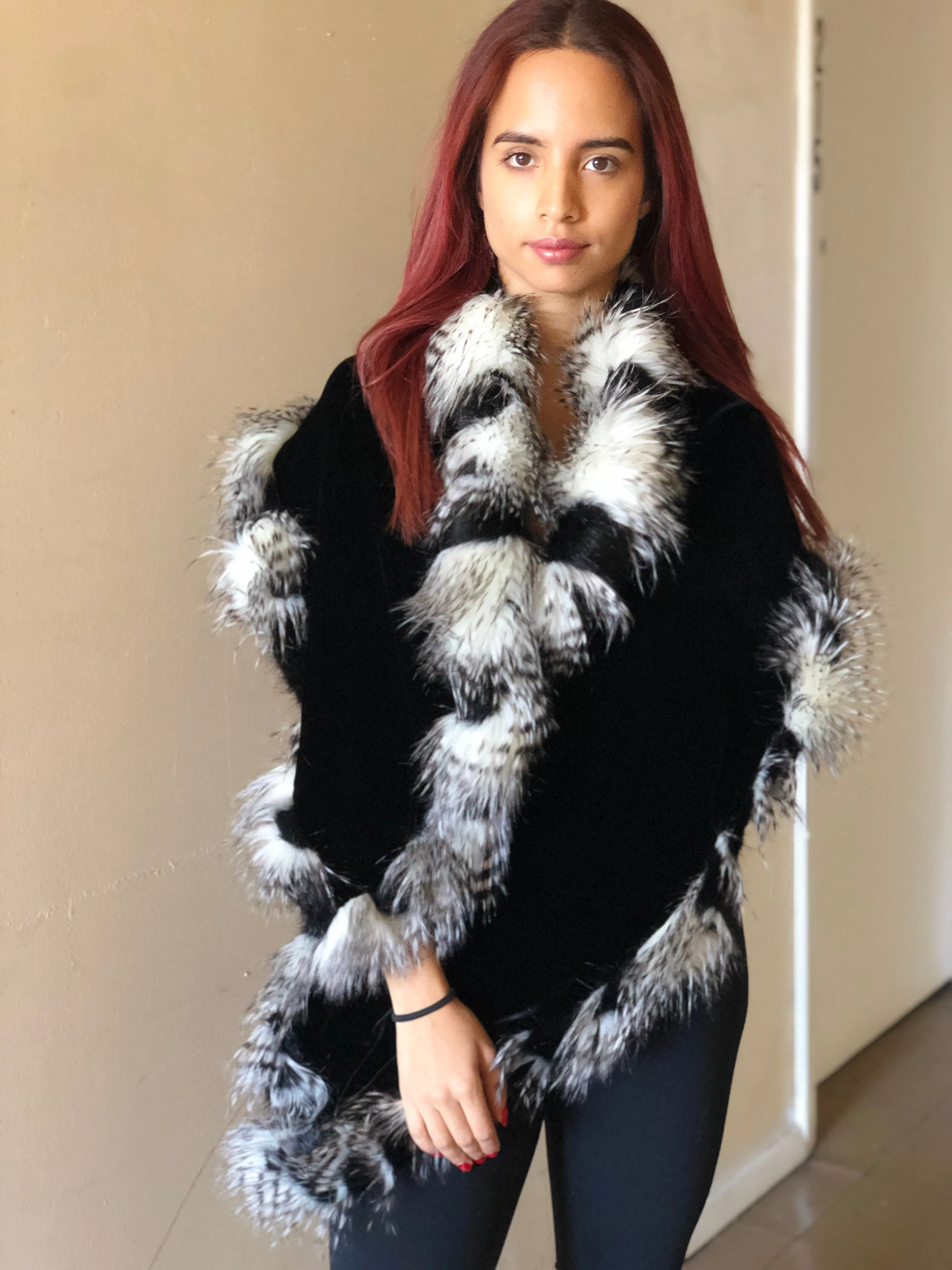 Velvet Wrap with Faux Fur